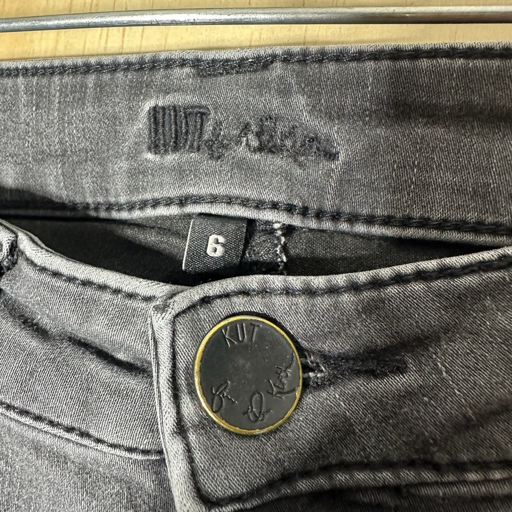 KUT FROM THE KLOTH WOMENS STRAIGHTLEG JEANS KP560ME9SF‎ SIZE 6 - Picture 5 of 10